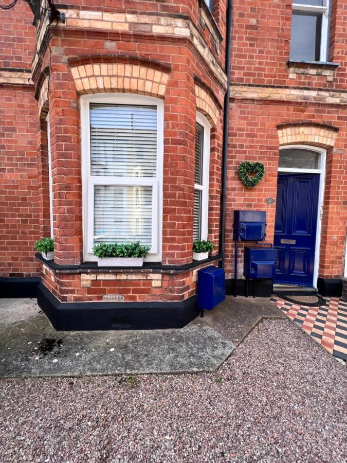 Time Out Apartment Exmouth Exterior foto